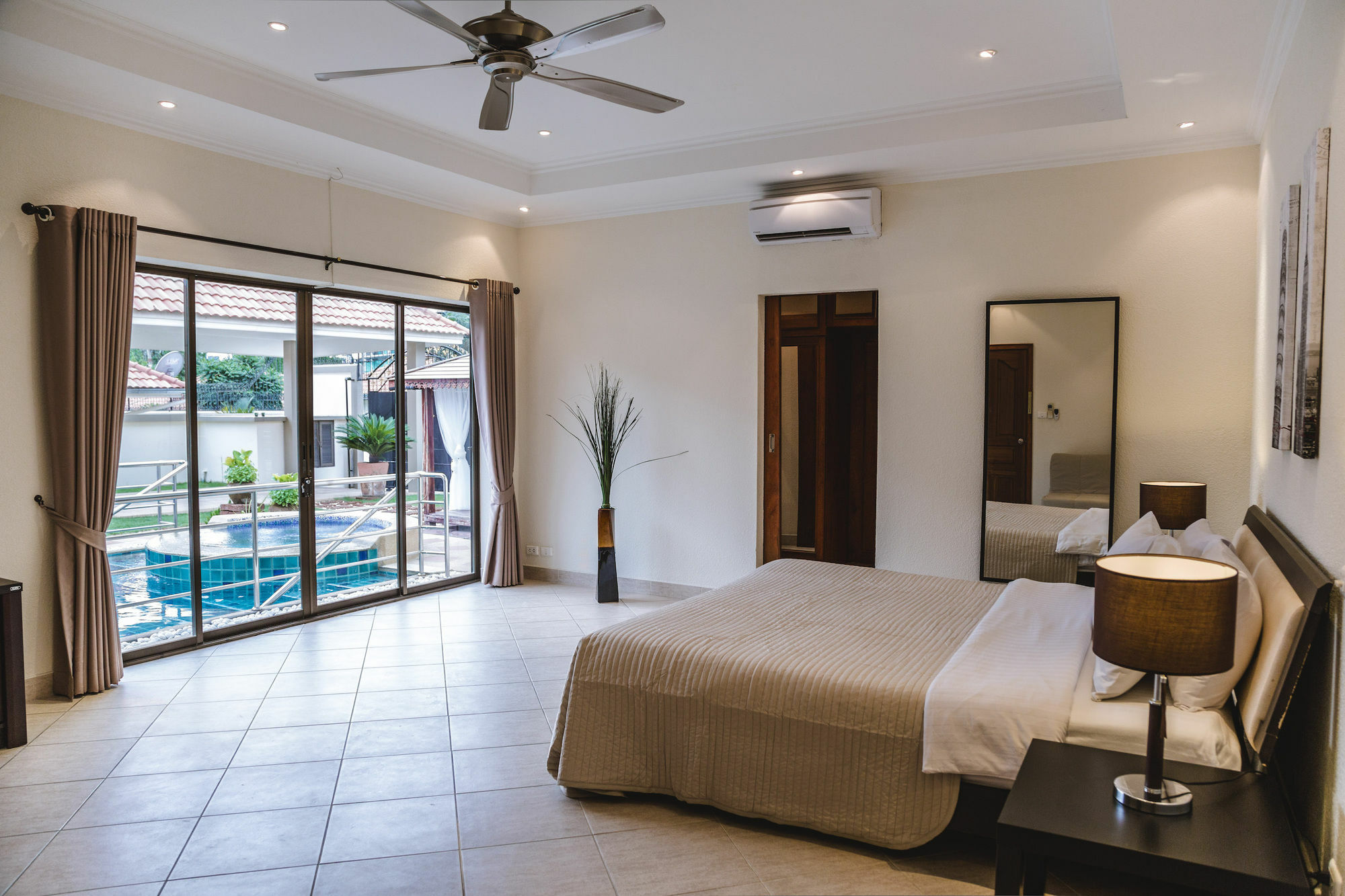 Pattaya Holiday Villas Bang Lamung Exteriér fotografie